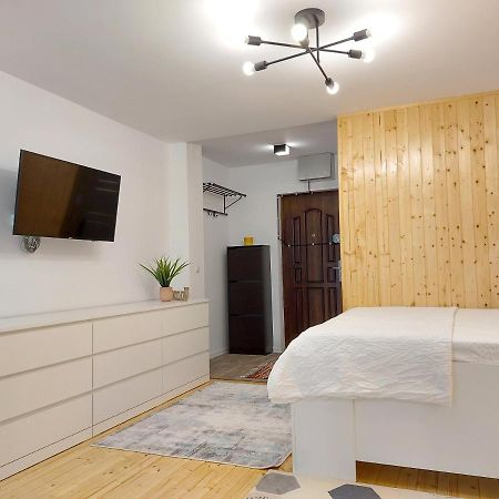 Studio 22 Крайова Екстериор снимка