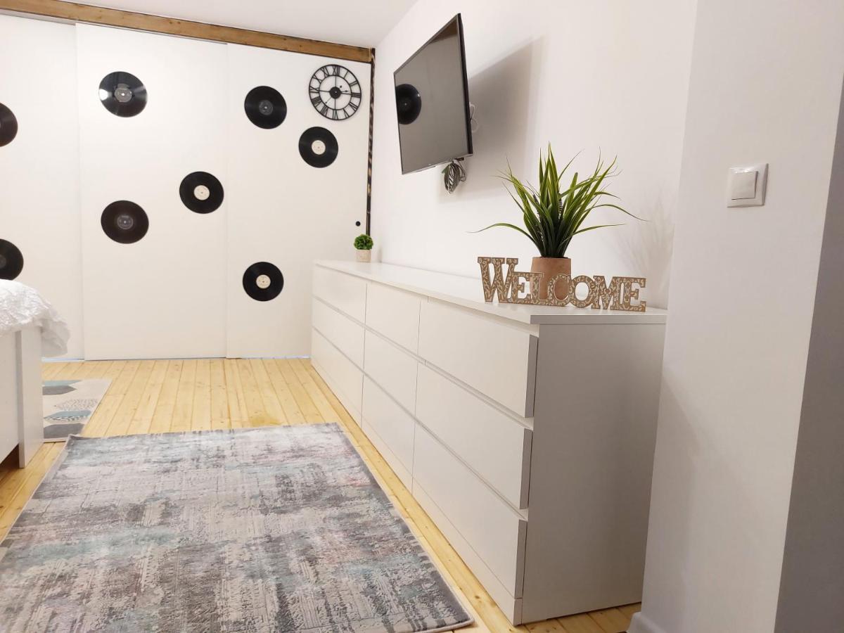 Studio 22 Крайова Екстериор снимка